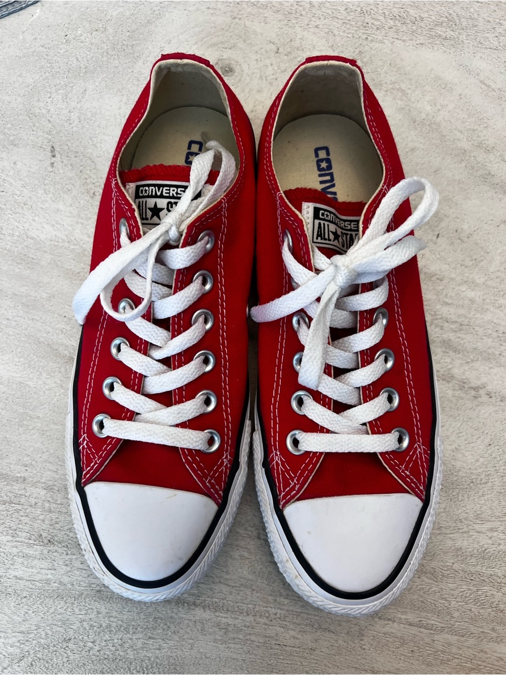 Converse Chuck Taylor Red Low Top Sneakers - Women’s Size 7